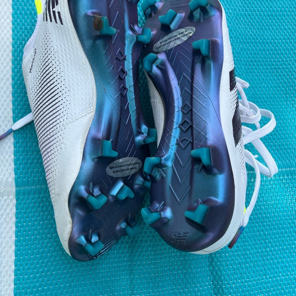 New Balance Furon V7+ Pro Athletic Cleats - Picture 4 of 8